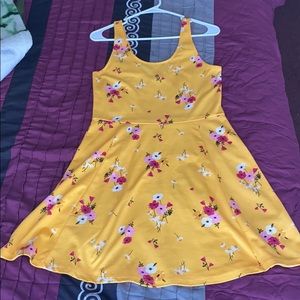 Yellow flowers dress